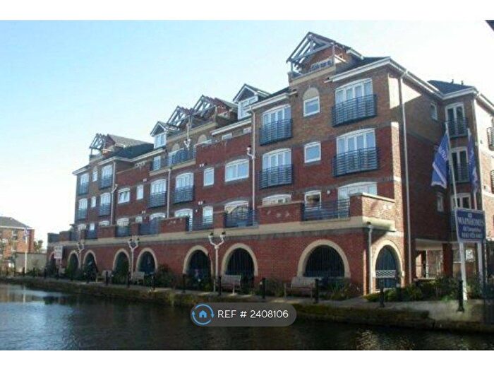 2 Bedroom Flat To Rent In Britannia Road, Sale, M33