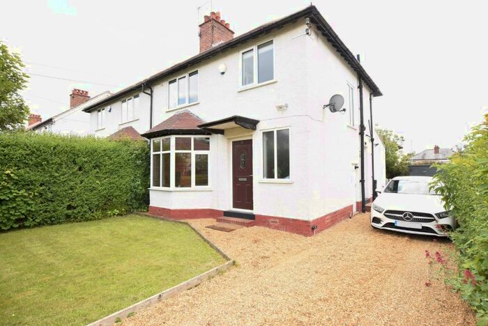 3 Bedroom Semi-Detached House To Rent In Beaumont Avenue, Roundhay, Leeds, LS8