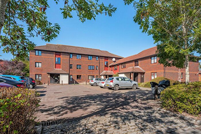 1 Bedroom Studio For Sale In Linacre Close, Didcot, OX11