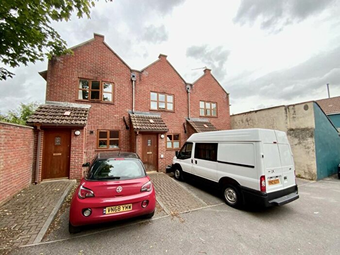 2 Bedroom Terraced House To Rent In George & Dragon Lane, Redfield, Bristol, BS5