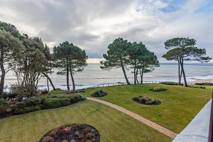 3 Bedroom Flat To Rent In Branksome Towers, Westminster Road, Poole, BH13