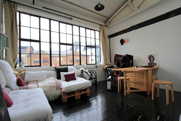 Studio To Rent In Canalside Studios, Orsman Road, Haggerston, N1