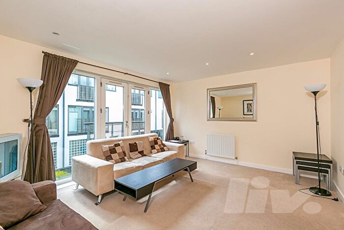 4 Bedroom House To Rent In Artisan Quarter, Wellington Road, Kensal Green, NW10