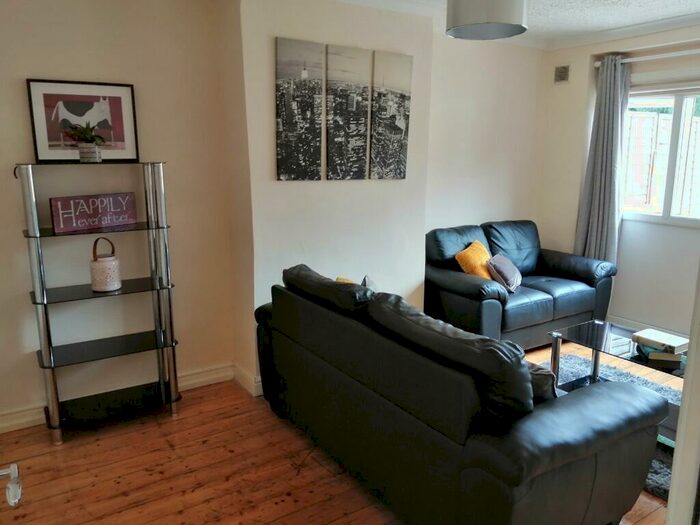 4 Bedroom Flat To Rent In Talbot Road, Fallowfield, Manchester, M14