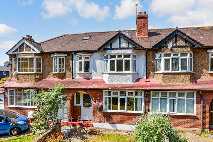 3 Bedroom Terraced House For Sale In London Road, Wallington, Surrey, SM6