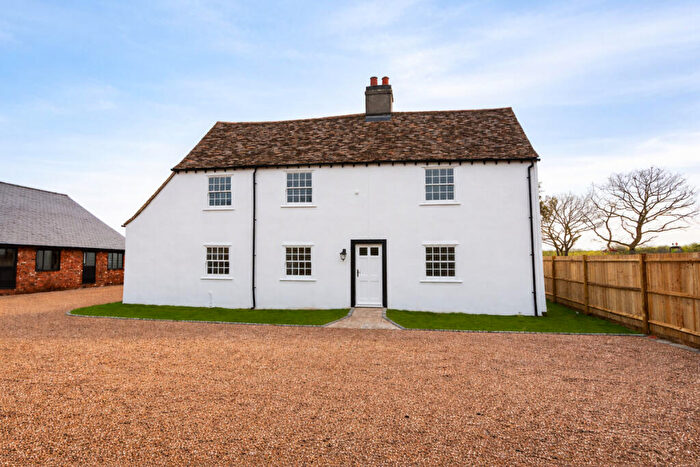 4 Bedroom Detached House To Rent In Murthering Lane, Romford, RM4