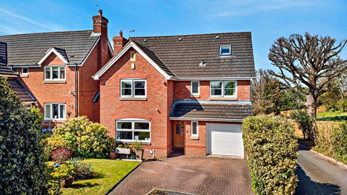 5 Bedroom Detached House For Sale In Rochester Close, Headless Cross, B97