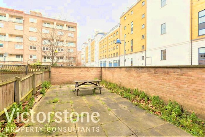 4 Bedroom Apartment To Rent In Mickledore, Ampthill Square, Euston, London, NW1