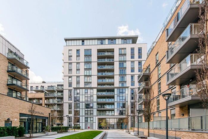 1 Bedroom Flat To Rent In Moro Apartments, Poplar, London, E14