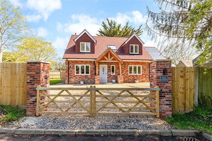 3 Bedroom Detached House For Sale In Margaret Close, Bognor Regis, West Sussex, PO21