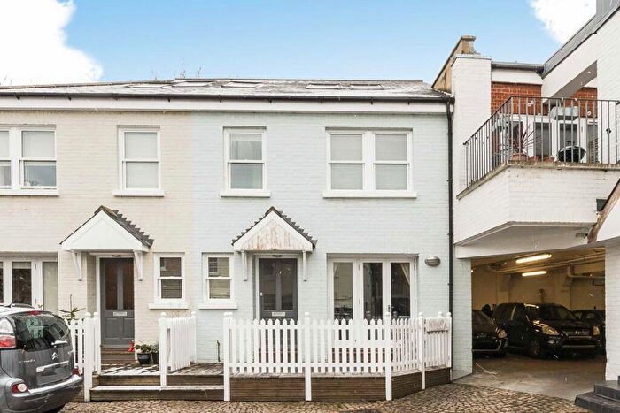 3 Bedroom House To Rent In Giggs Hill Road, Thames Ditton, KT7