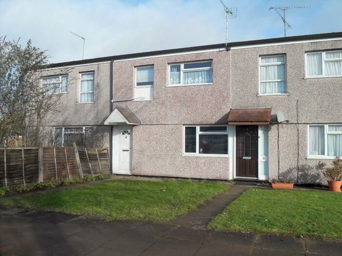 1 Bedroom Apartment To Rent In B Helmsdale Close, Reading, Berkshire, RG30