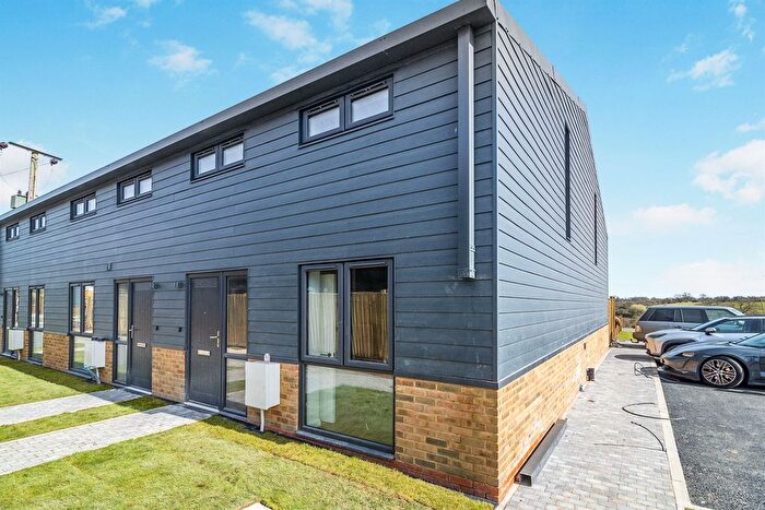 4 Bedroom Terraced House For Sale In Burston Ridge Farm, Rowsham, Aylesbury, HP22