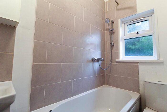 1 Bedroom Flat To Rent In Cresswell Grove, West Didsbury, M20