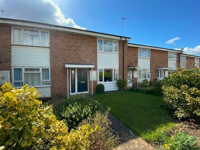 2 Bedroom Terraced House To Rent In Chowns Close, Thame, OX9