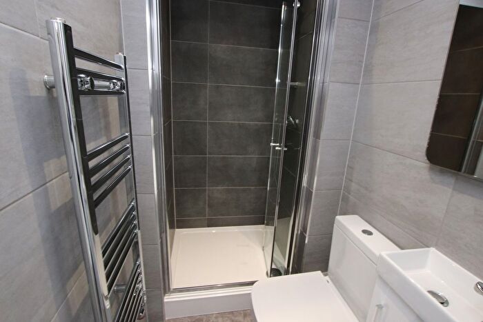 1 Bedroom Flat To Rent In Queens Road, Reading, RG1