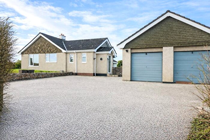 4 Bedroom Bungalow To Rent In Lansallos, Looe, PL13