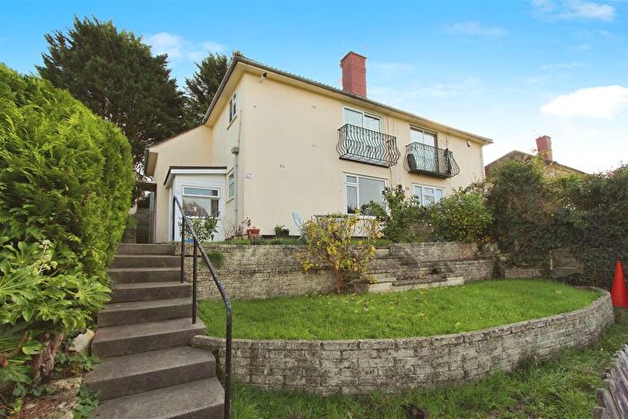 1 Bedroom Flat For Sale In Sturminster Close, Stockwood, Bristol, BS14