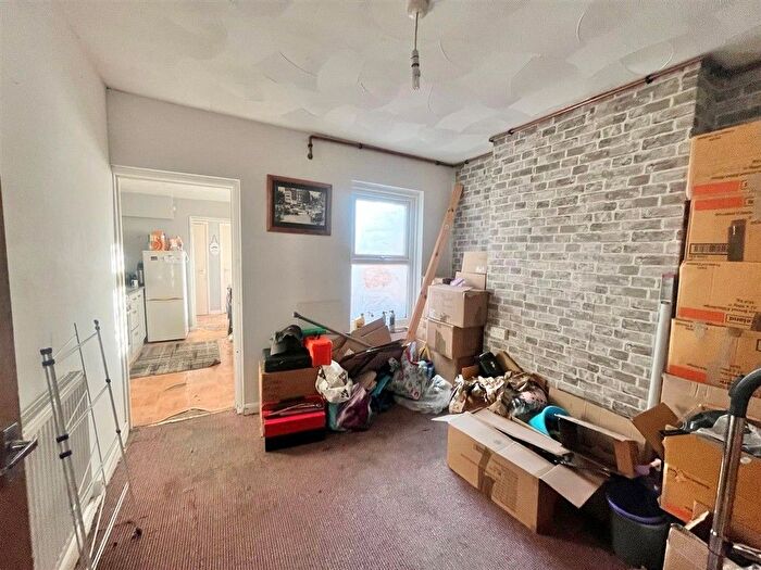 3 Bedroom Terraced House For Sale In Unity Street, Sheerness, Kent, ME12