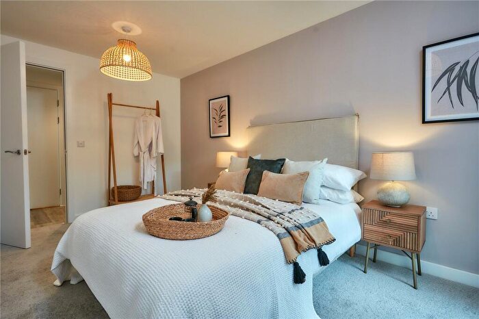 1 Bedroom Apartment For Sale In Plot Swan Court, Lockwood, Huddersfield, HD1