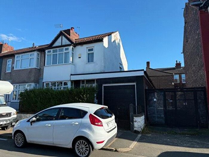 3 Bedroom End Of Terrace House For Sale In Saville Road, Liverpool, Merseyside, L13
