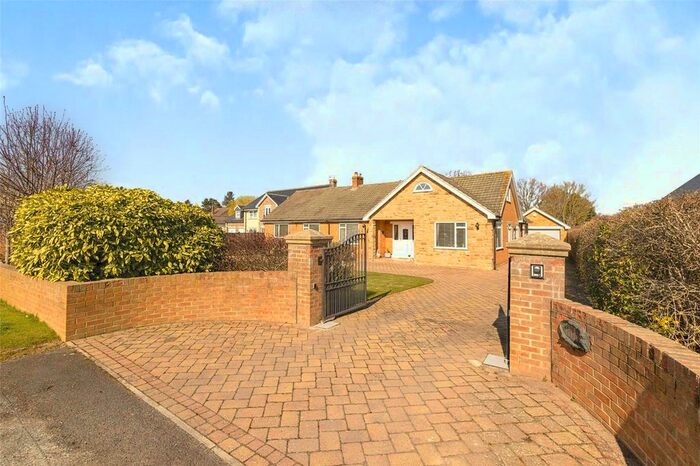 4 Bedroom Detached House For Sale In Stokesley Road, Hutton Rudby, Yarm, TS15
