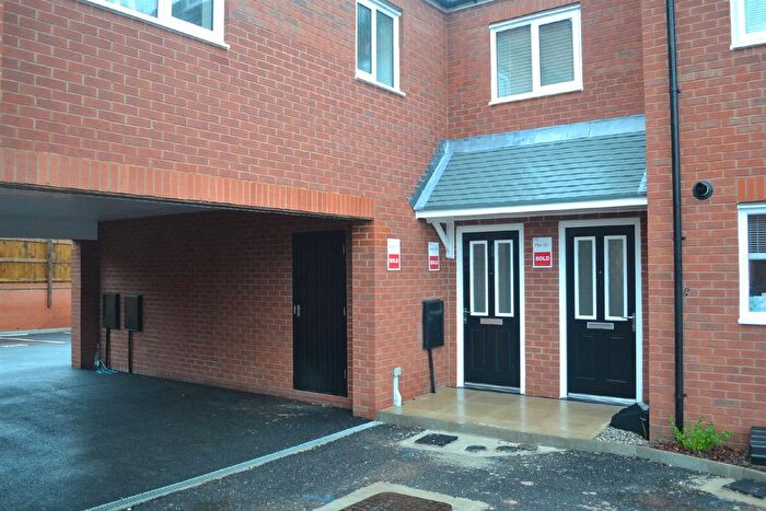 2 Bedroom Flat To Rent In Coslett Drive, Eccleston, St. Helens, WA10