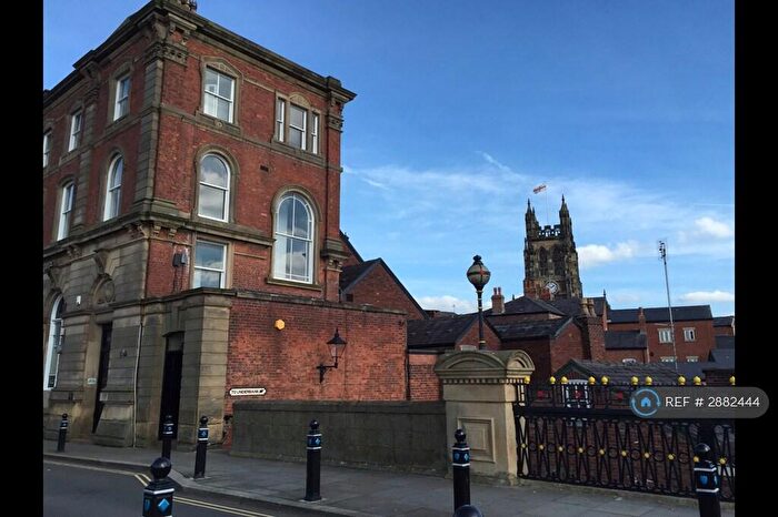 1 Bedroom Flat To Rent In Bank Chambers, Stockport, SK1