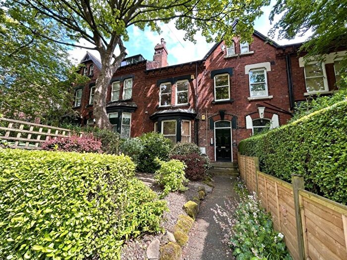 1 Bedroom Flat To Rent In Clarendon Road, Hyde Park, Leeds, LS2