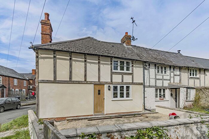2 Bedroom Cottage For Sale In High Street, Childrey, OX12