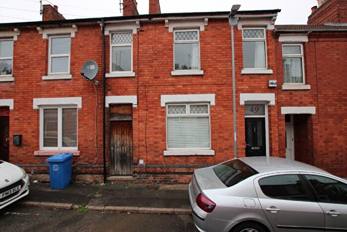 3 Bedroom Terraced House To Rent In Princes Street, Kettering, Northamptonshire, NN16
