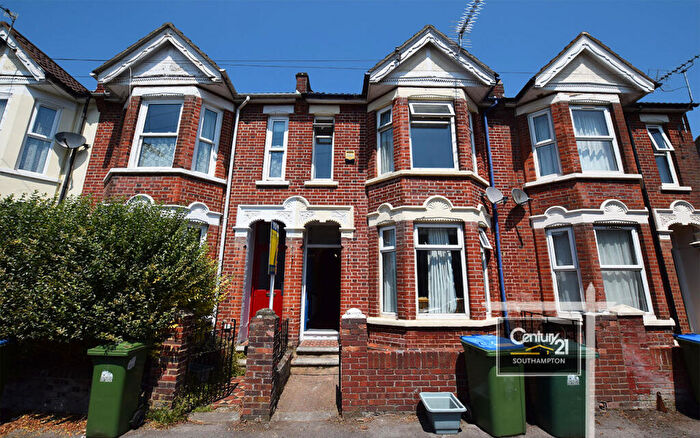 5 Bedroom Terraced House To Rent In |Ref: |, Highcliff Avenue, Southampton, SO14
