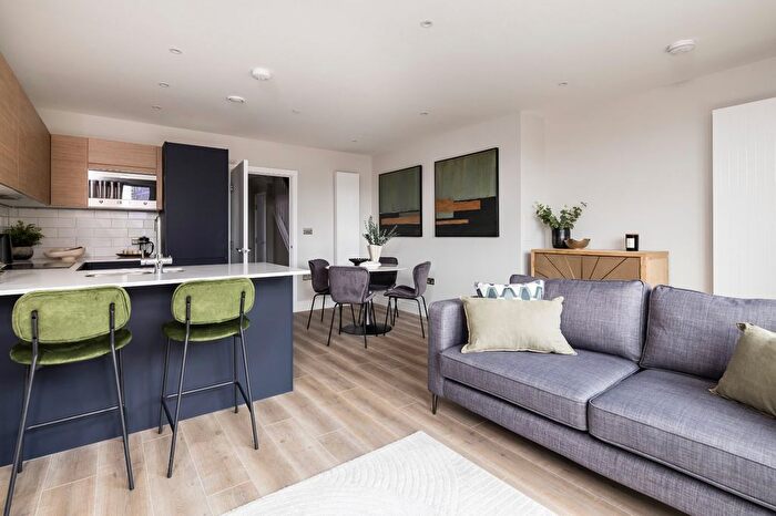 2 Bedroom Flat For Sale In Neptune Wharf, Grinstead Road, SE8
