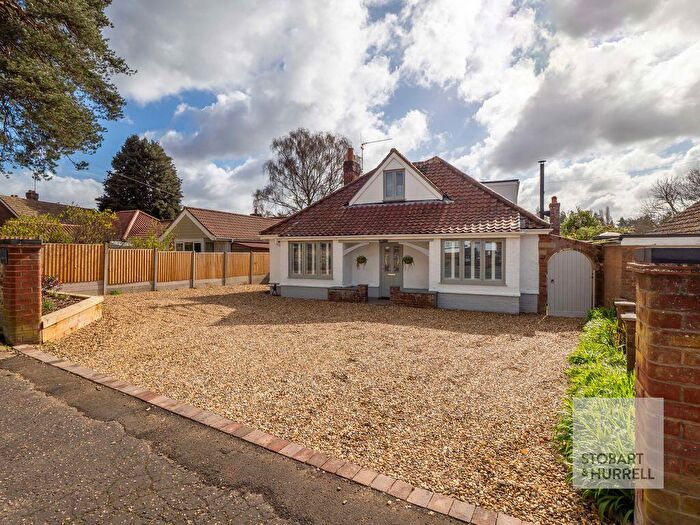 6 Bedroom Detached Bungalow For Sale In Camberley, Church Road, Hoveton, Norfolk, NR12