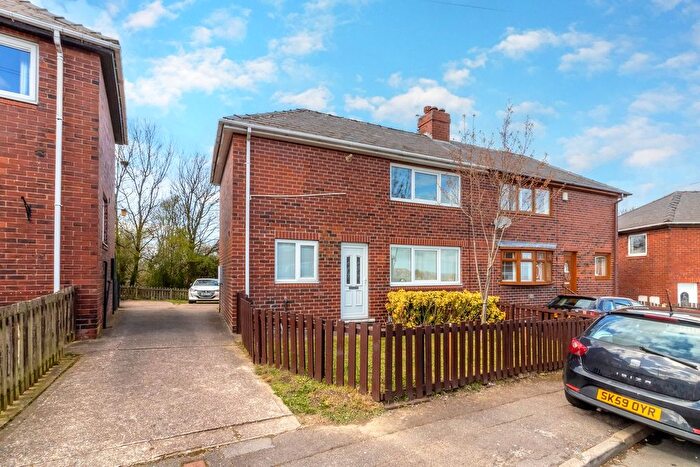 2 Bedroom Semi-Detached House To Rent In Highstone Crescent, Barnsley, S70