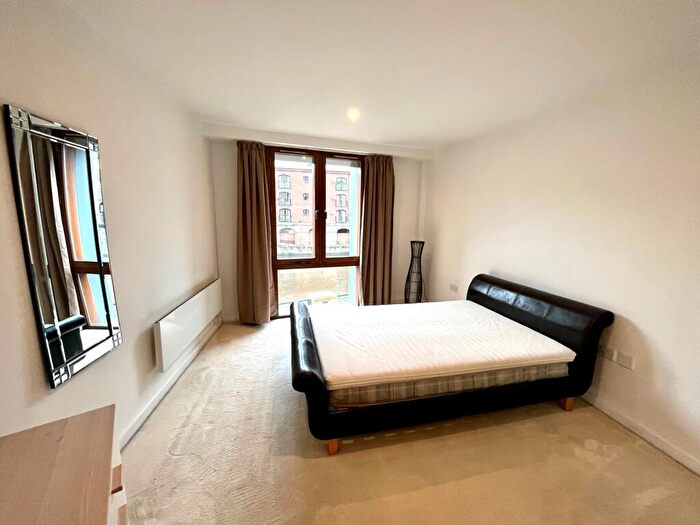 2 Bedroom Apartment To Rent In Dock Street Leeds City Centre, LS10