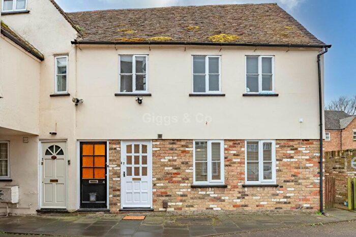 1 Bedroom Apartment To Rent In Lee Court, St Neots, PE19