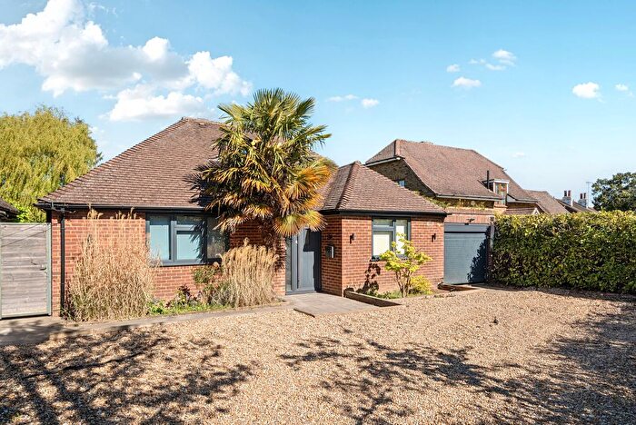 4 Bedroom Detached House To Rent In East Lane, West Horsley, KT24