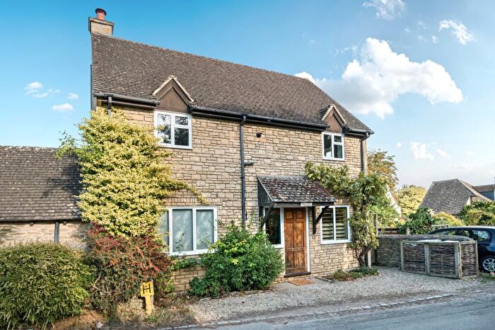 2 Bedroom Cottage To Rent In Tackley, Oxfordshire, OX5