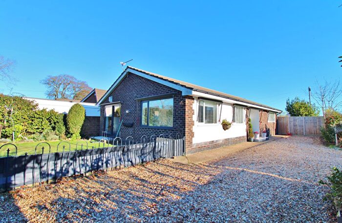 3 Bedroom Detached Bungalow For Sale In Sumar Close, Stubbington, Fareham, PO14