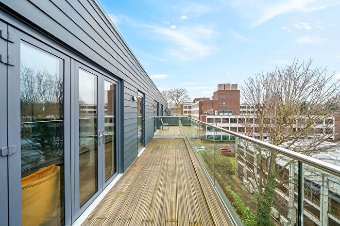 1 Bedroom Flat For Sale In Knoll Rise, Orpington, BR6