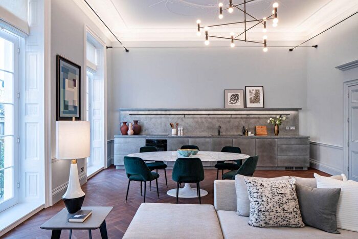 1 Bedroom Flat For Sale In Devonshire Place, London, W1G