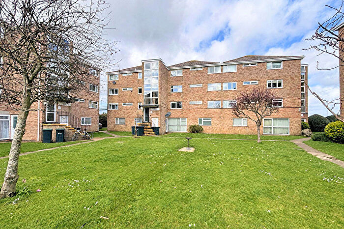 2 Bedroom Apartment For Sale In Fair Oak Court, Tower Close, Gomer, Gosport, PO12