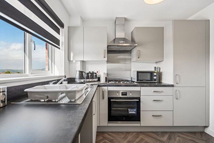 2 Bedroom Flat For Sale In Drummonds Crescent, Stirling, FK7