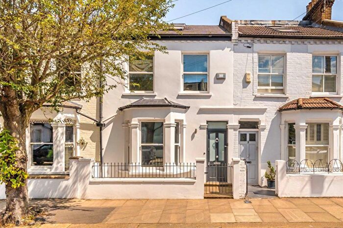 4 Bedroom Property For Sale In Tasso Road, Hammersmith, W6
