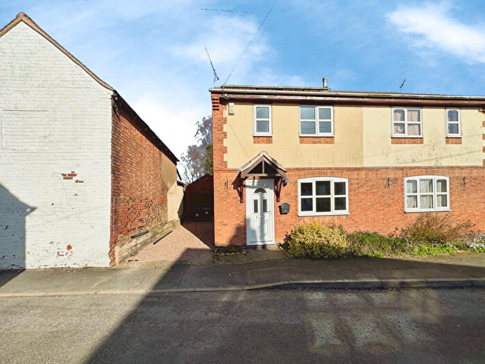 2 Bedroom Semi-Detached House For Sale In Church Road, Barlestone, CV13