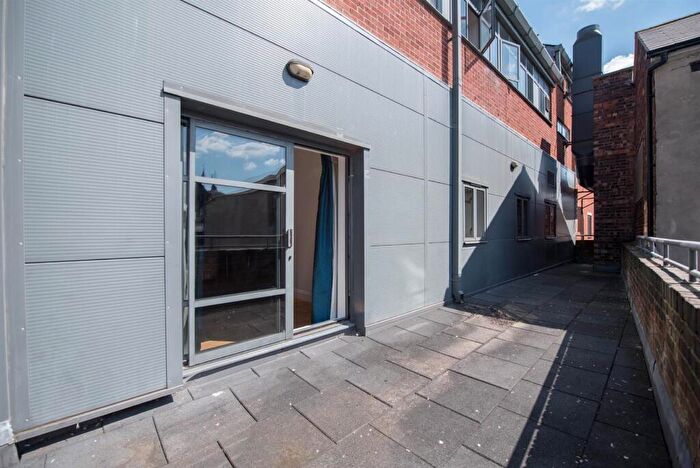 2 Bedroom Apartment To Rent In George Street, Nottingham, NG1