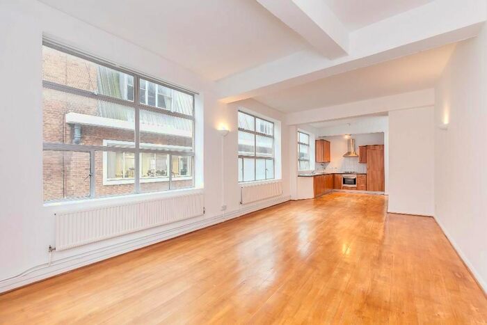 1 Bedroom Flat To Rent In Crescent Row, London, EC1Y