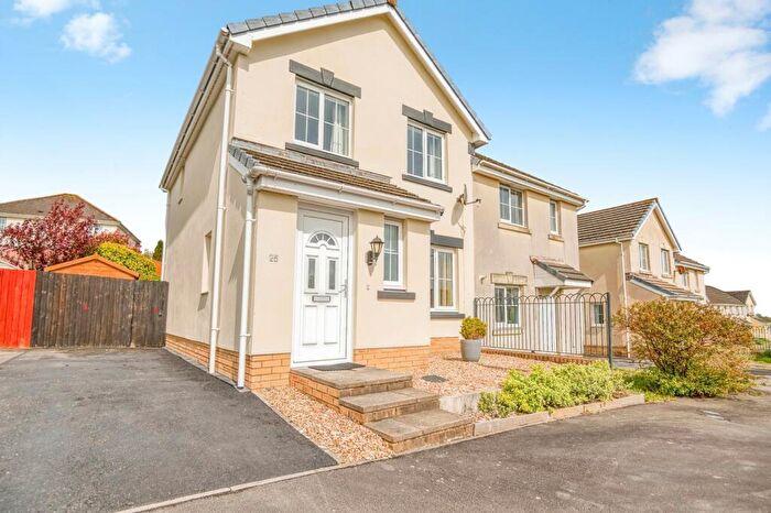 3 Bedroom Semi Detached House For Sale In Allt Y Gog, Carmarthen, Carmarthenshire, SA31