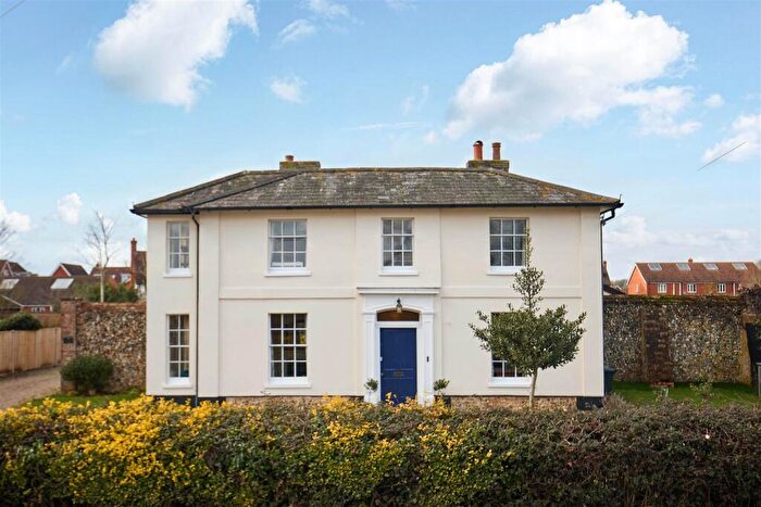 4 Bedroom House For Sale In Ipswich Road, Long Stratton, NR15